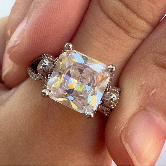 Xochitl Jewelry - Princess Cut cubic zirconia size 5